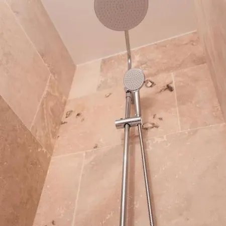 L'armoirie, Cosy Nid Douillet Daire Tours