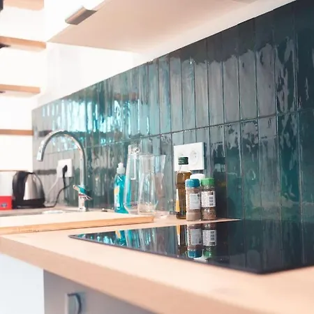 L'armoirie, Cosy Nid Douillet Apartment *